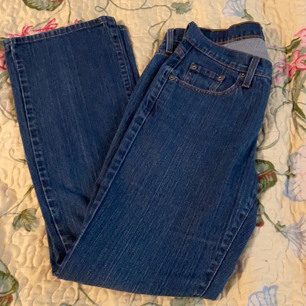Levi’s curvy cut blue jeans size 10 EUC